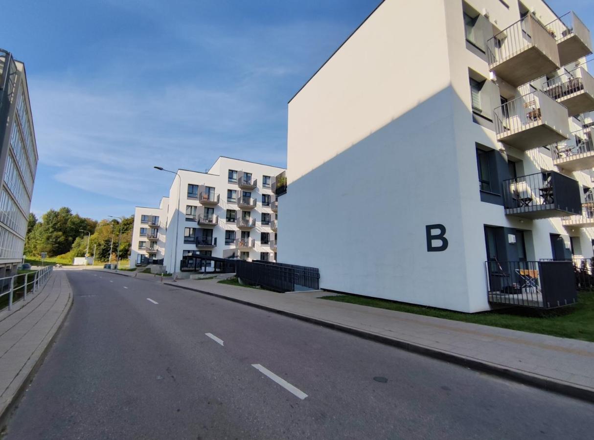 Apartments Franny'S Bees Вильнюс Экстерьер фото