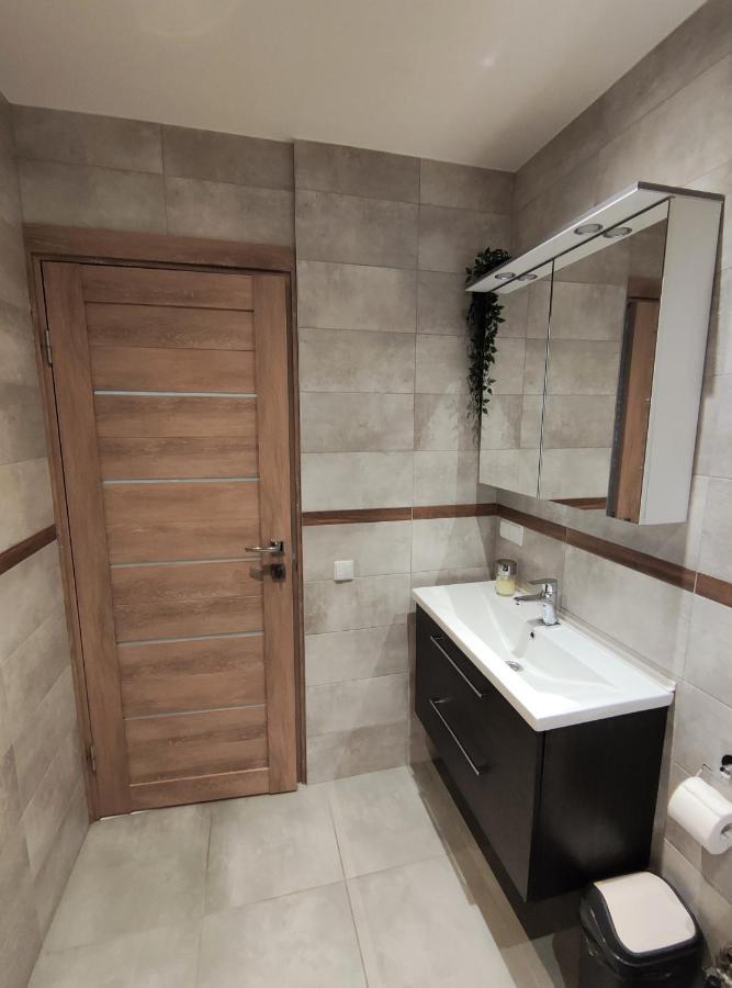 Apartments Franny'S Bees Вильнюс Экстерьер фото