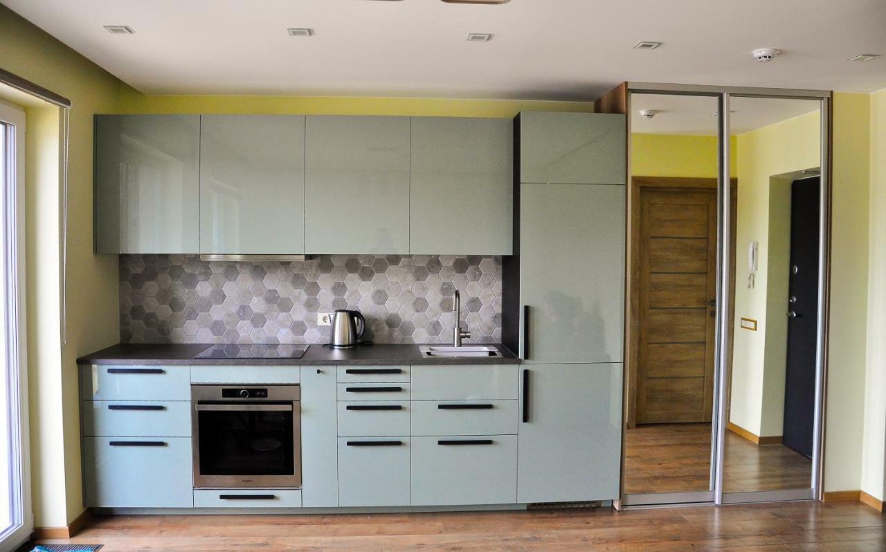 Apartments Franny'S Bees Вильнюс Экстерьер фото